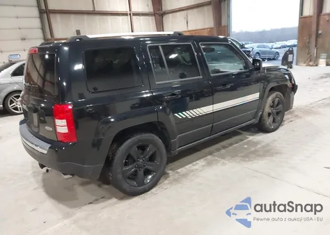 2016 Jeep Patriot High Altitude Edition z USA, uszkodzony, nr VIN 1C4NJPFA5GD774565